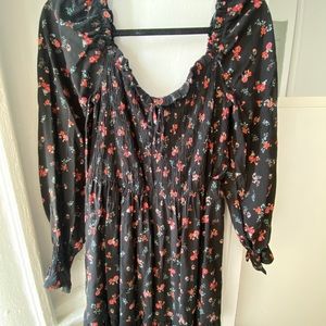 Old fable floral dress